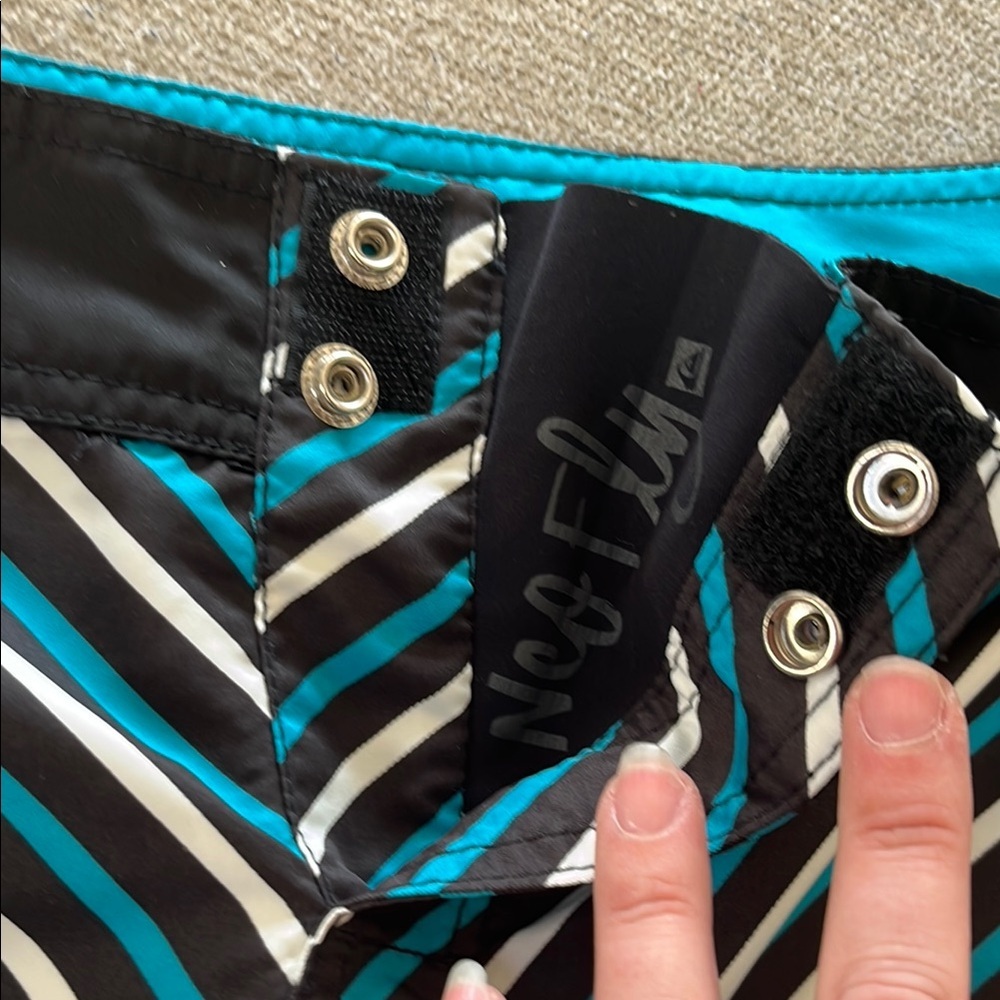 Quiksilver Black White and Blue Teal Striped Boardshorts - Picture 4 of 8